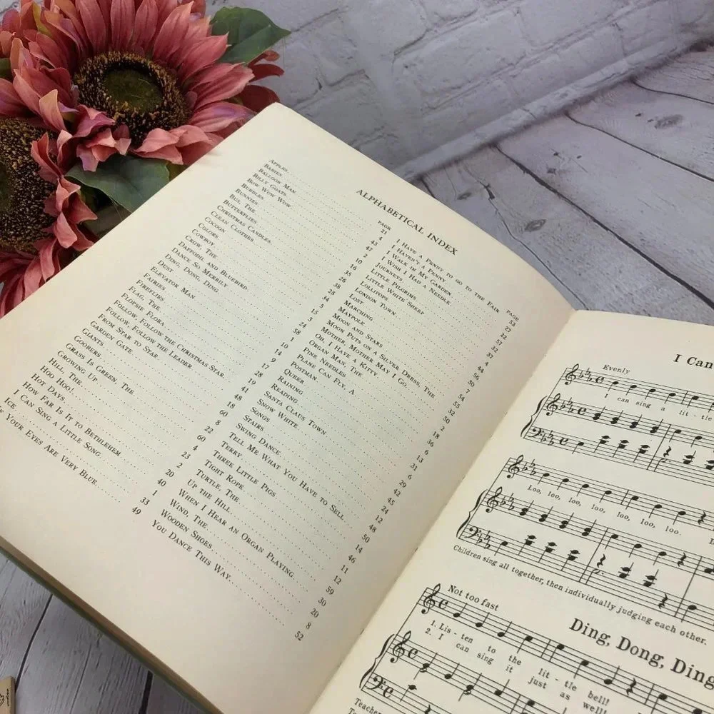 Vintage New Songs games book 1941